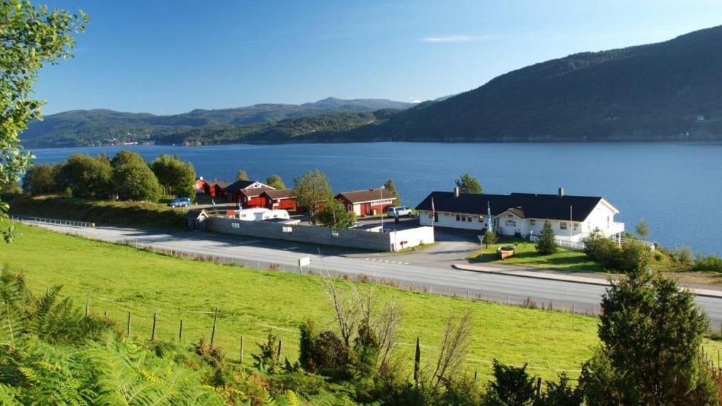 Langenuen Motel & Camping